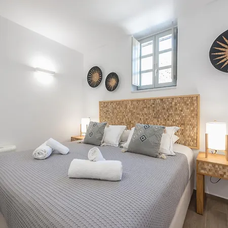Aperates Complex Aparthotel *