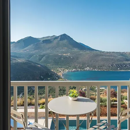 Aparthotel Aperates Complex Oitylo