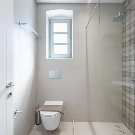Aparthotel Aperates Complex *